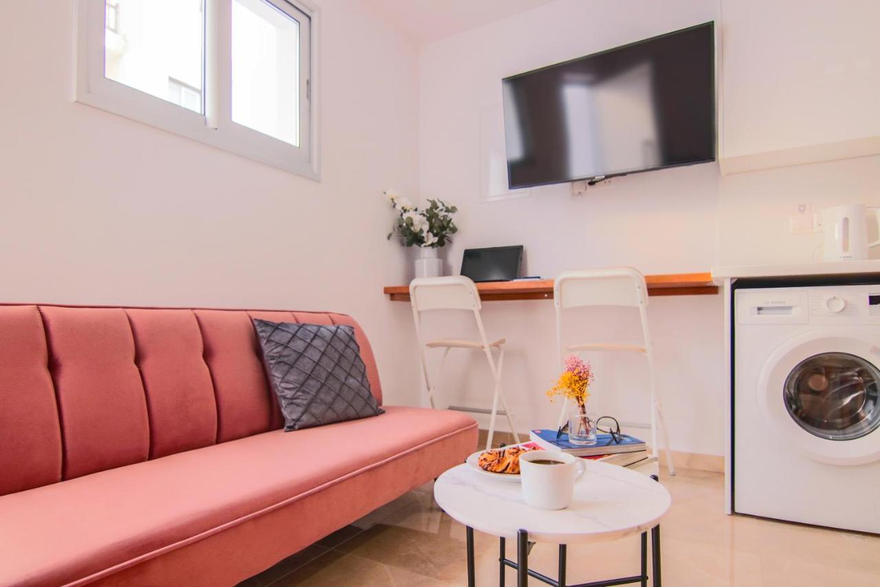 Phaedrus Living: Luxury Maisonette Lighthouse 60 Paphos Esterno foto