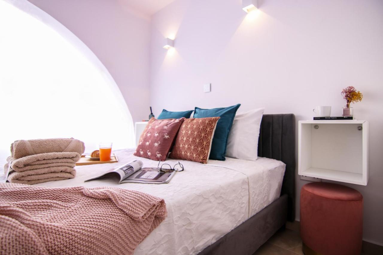 Phaedrus Living: Luxury Maisonette Lighthouse 60 Paphos Esterno foto